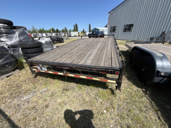Used 814 Rear ramps