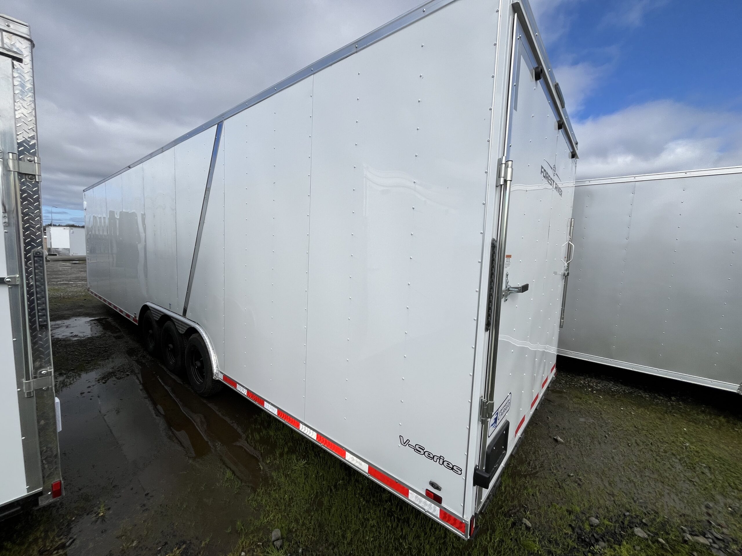 Continental Cargo VHW8532TTA3 Extra Height 03