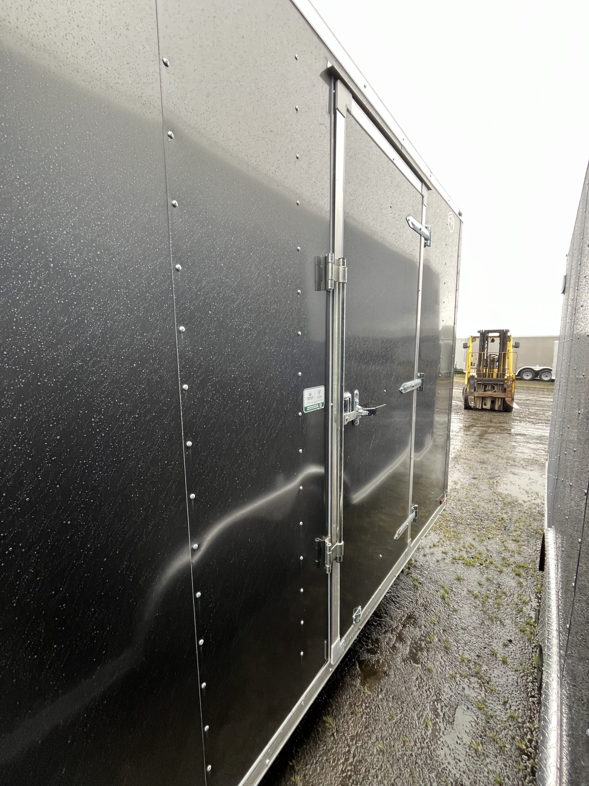 Continental cargo vhw8520ta2 pj p1 char 02