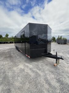Continental 28 triple axle blk out 01