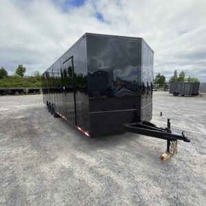 Continental 28 triple axle blk out 01